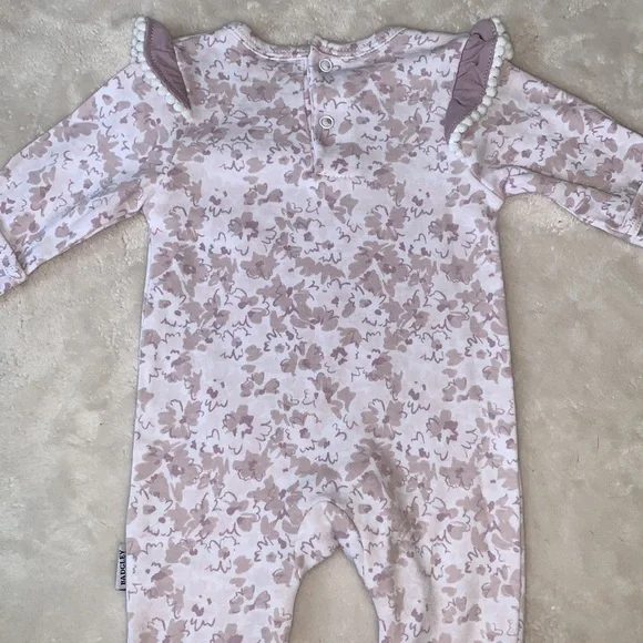 Badgley Mischka Floral Pink/Mauve Footie 0-3M EUC - Picture 9 of 10